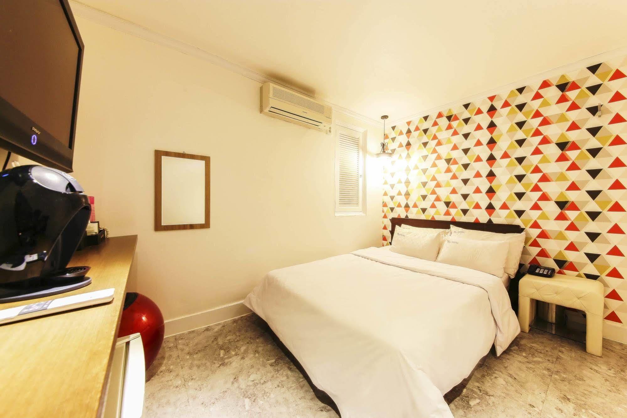 Hotel Goguma Shinchon Сеул Екстериор снимка